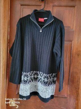 Liz Claiborne Black Zip-Front Knit Sweater with Silver Hardware
